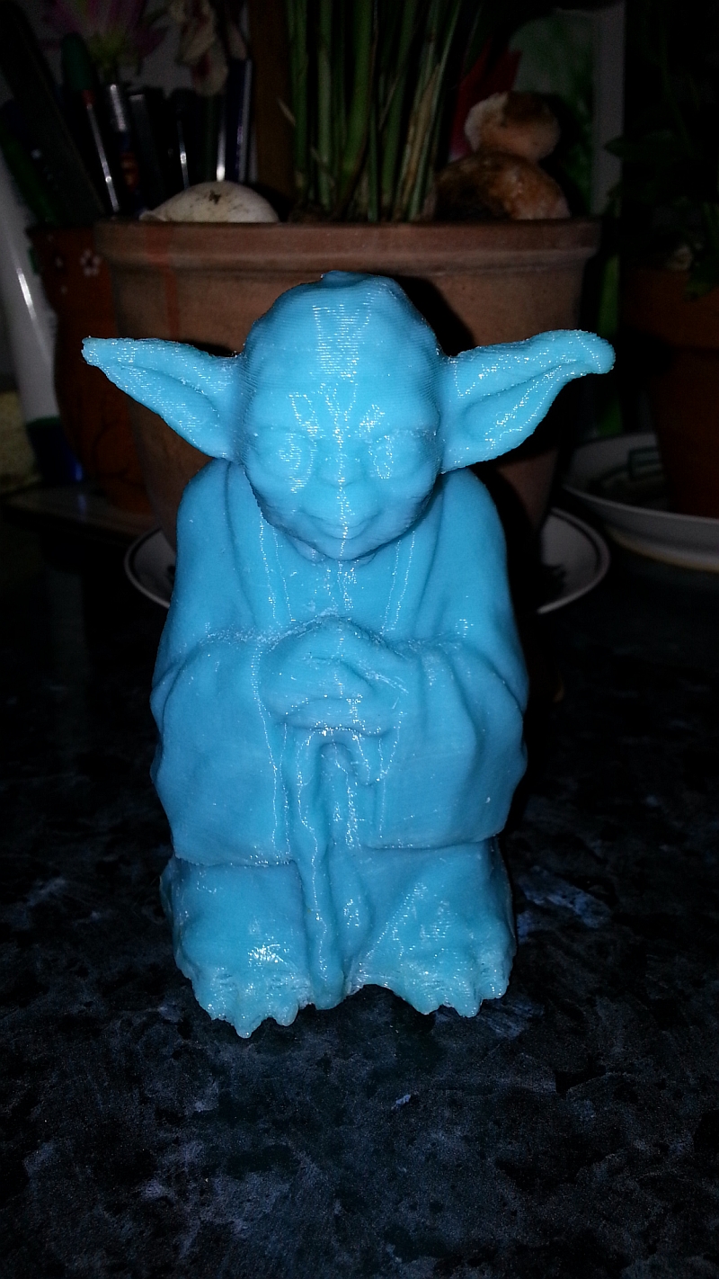 http://www.designerfred.fr/FredsYoda3.jpg